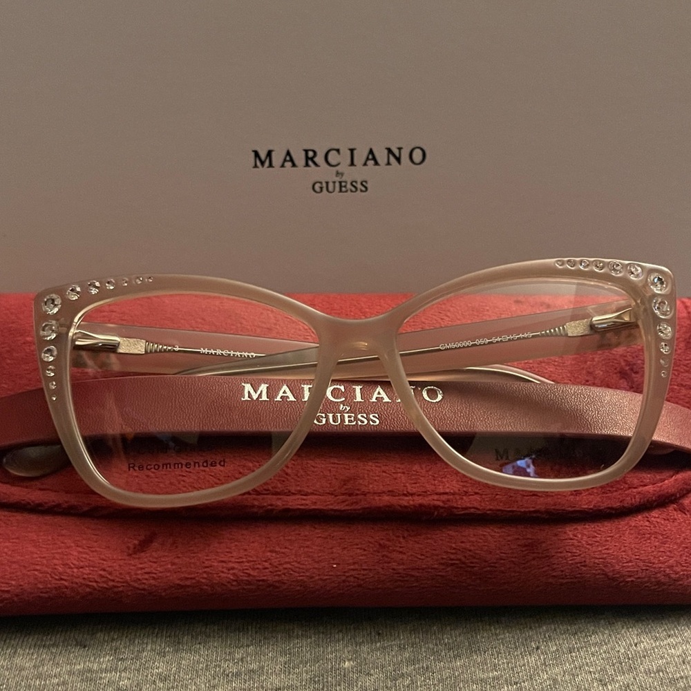 Marciano/Guess GM50001 059 Beige Plastic CatEye Eyeglasses Frame 56-16-145 NEW - Picture 3 of 13